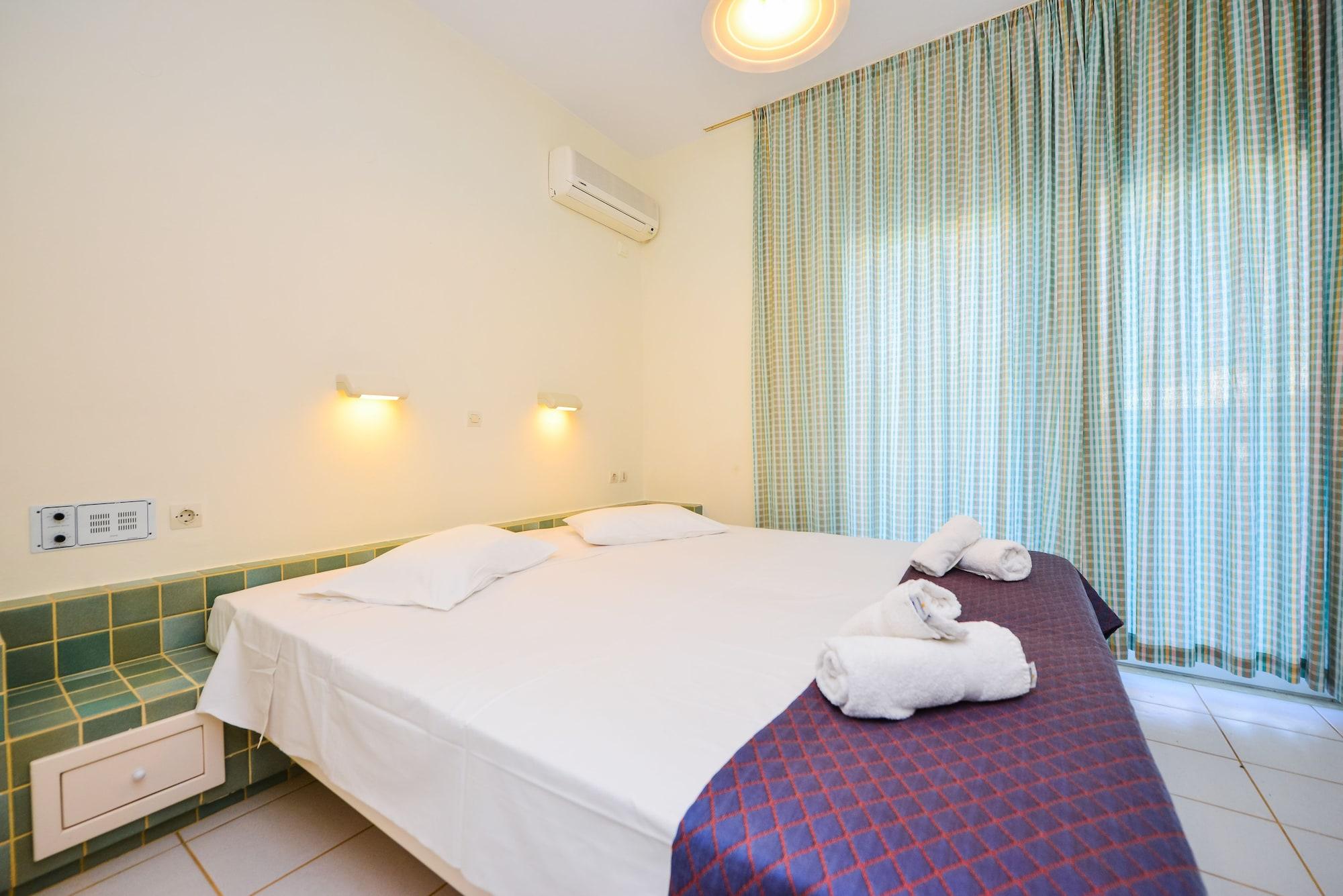Golden Dream Apartments Anissaras Exterior photo