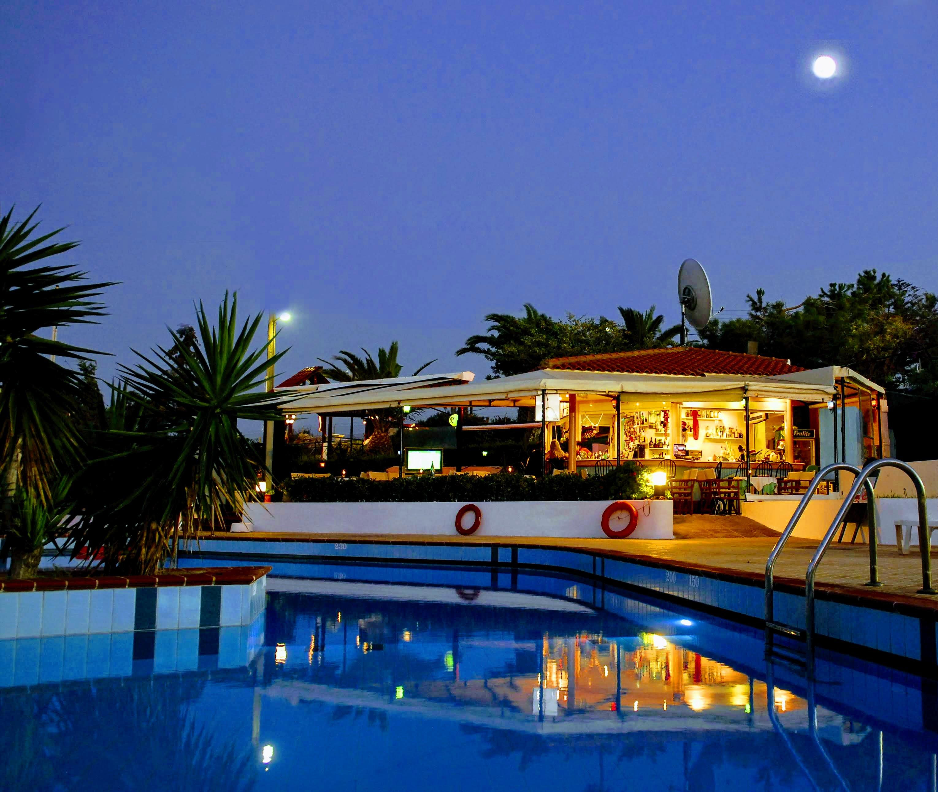 Golden Dream Apartments Anissaras Exterior photo